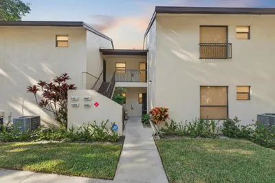 4467 Carambola Circle S 1