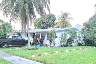 19700 NW 3rd Ct 1