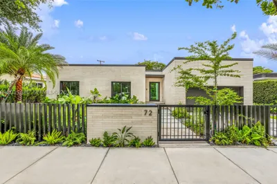 72 W Shore Dr W 1