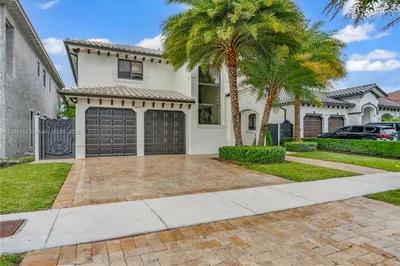 14450 SW 14th St 1