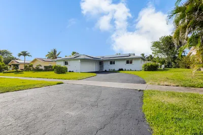 3097 Dolphin Drive 1