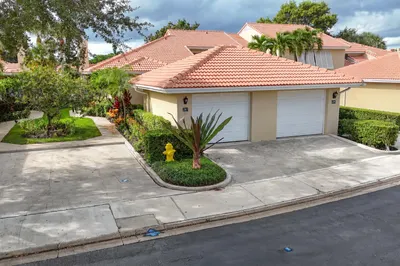 287 Old Meadow Way 1