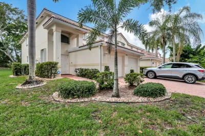 1-web-or-mls-7892Laina_226