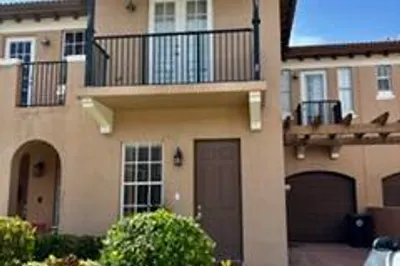 6898 Julia Gardens Drive 1
