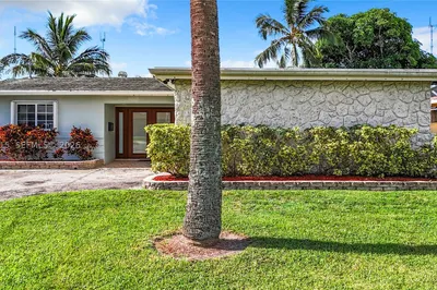 6512 Arbor Dr 1