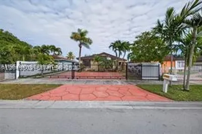 17307 SW 115th Ave 1