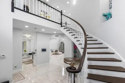 7748 Travelers Tree Drive 1