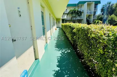 1420 Atlantic Shores Blvd #130 1