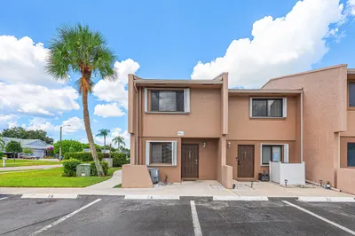 139 SPARROW Drive #2A 1