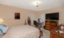 334 E 11th St Photo