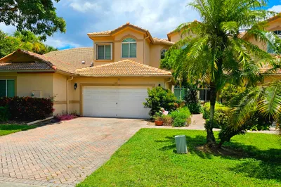 8149 Madison Lakes Circle S 1