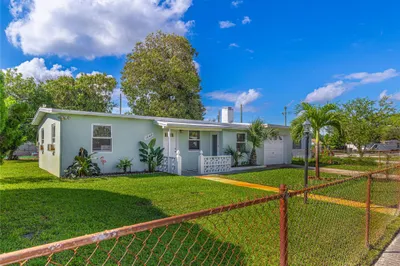 1540 NE 48th Ct 1