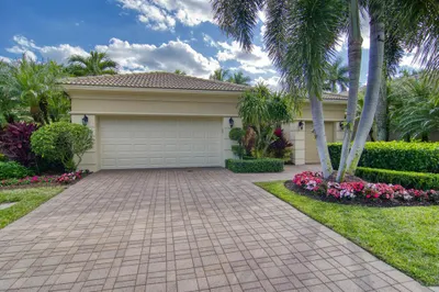 89 Laguna Drive 1