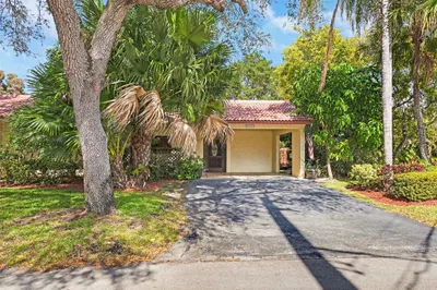 16131 Laurel Drive #33 1