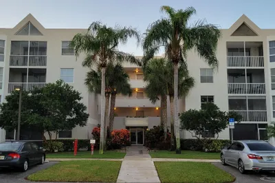 5936 Morningstar Circle #202 1
