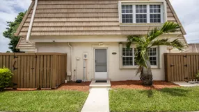 Just Listed | 4338 Hazel Avenue #A