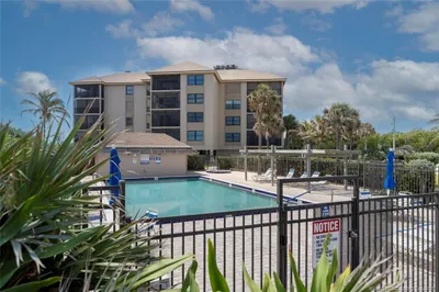 2641 NE Ocean Boulevard #106 1