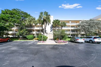 2905 Victoria Place #K3 1