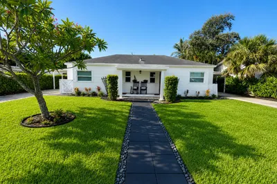 124 Mayfield Road 1