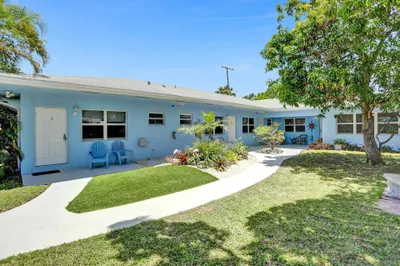 2695 SE 1ST Court #2 1