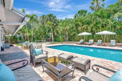 2561 Pepperwood Circle 1