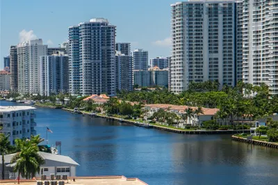 2017 S Ocean Dr #1008 1