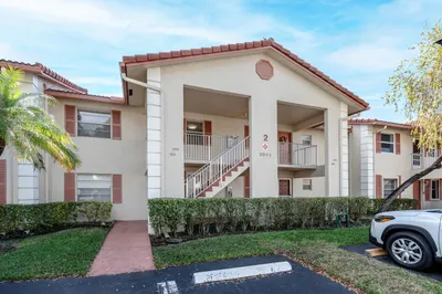 3011HolidaySpringsBlvd203Margate-46