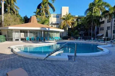 1333 E Hallandale Beach Blvd #243 1