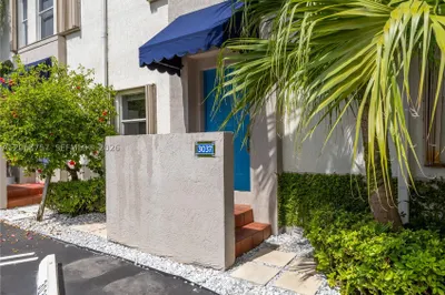 3037 Center St #2 1