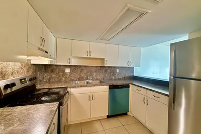 329 Gulfstream Road 1