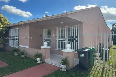 8326 SW 10th Ter 1