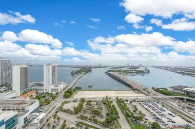 1400 Biscayne Blvd #2305 1