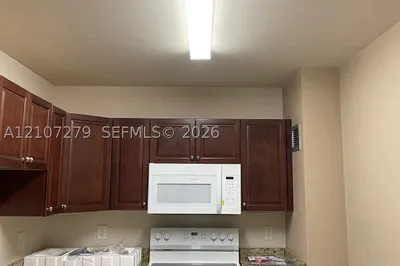 20100 W Country Club Dr #601 1
