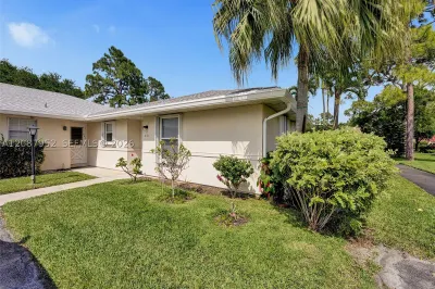 207 Cape Cod Cir #207 1