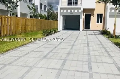 Doral Residential 1
