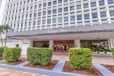 700 Biltmore Way #918 1