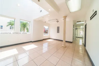 600 Palm Ave 1