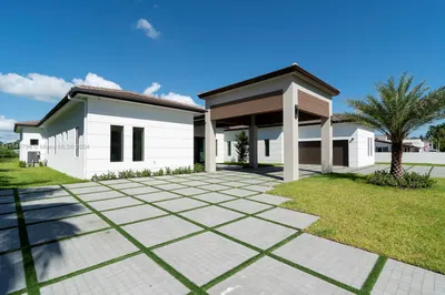80 NW 129th Ave 1