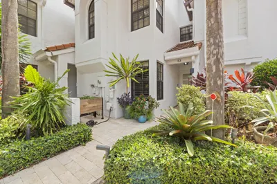 2359 Treasure Isle Drive #33 1
