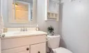 22 Markham A Photo