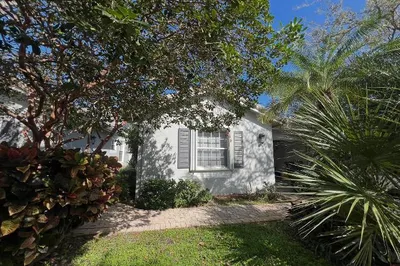 5190 SABAL GARDENS Lane #6 1