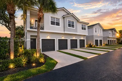 3107 Grandiflora Dr 1
