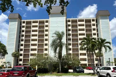 9101 W SAMPLE Road #601 1