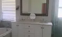 335 Harbor Dr Photo