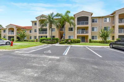 1590 S 42nd Circle #106 1