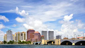 What is the Cost of Living in Palm City: Pros, Lifestyle, Cost of Living & Real Estate Guide