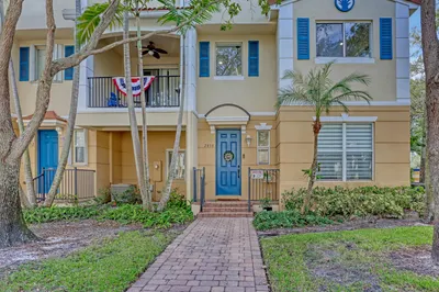 2850 S Oasis Drive 1
