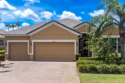 4224 Diamond Square 1