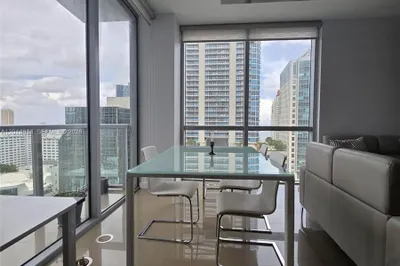 1060 Brickell Ave #2201 1