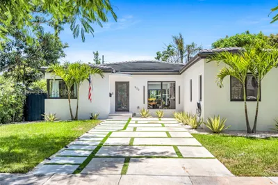 530 SW 18th Ter 1